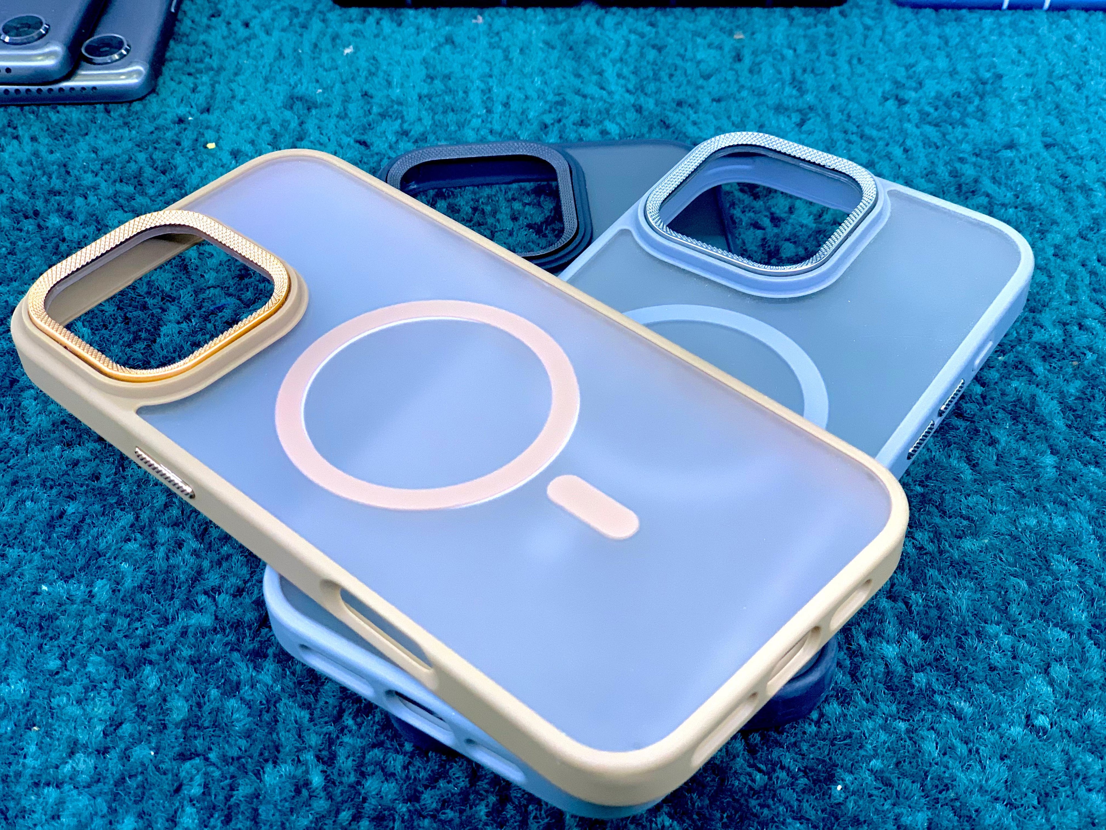 IPHONE Magnetic Magsafe Case