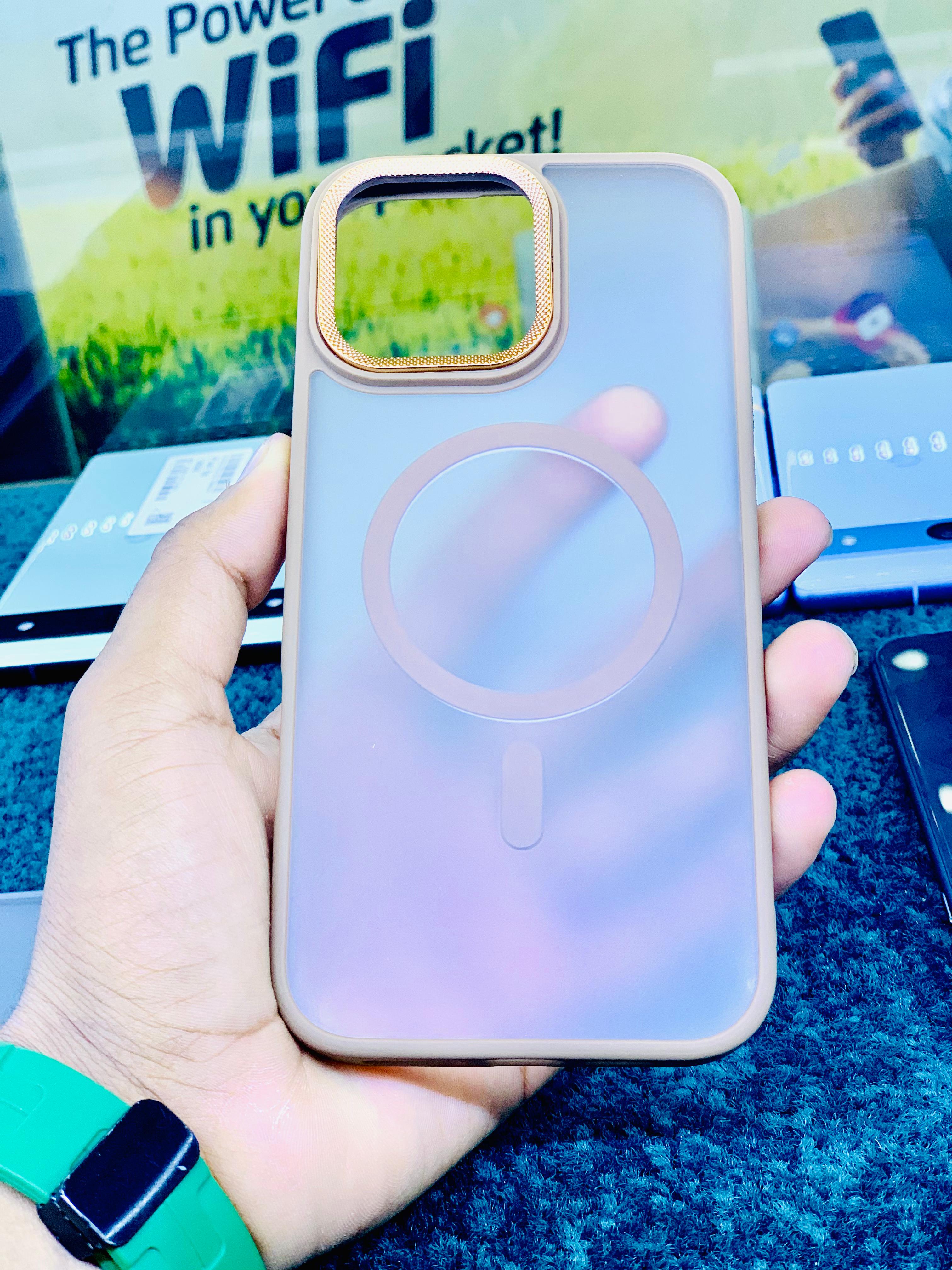 IPHONE Magnetic Magsafe Case